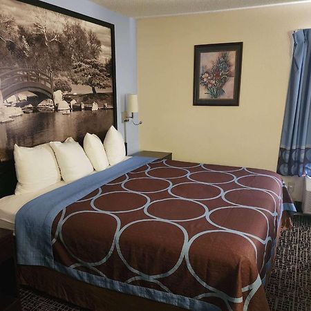 Super 8 By Wyndham Galesburg Hotel Ngoại thất bức ảnh