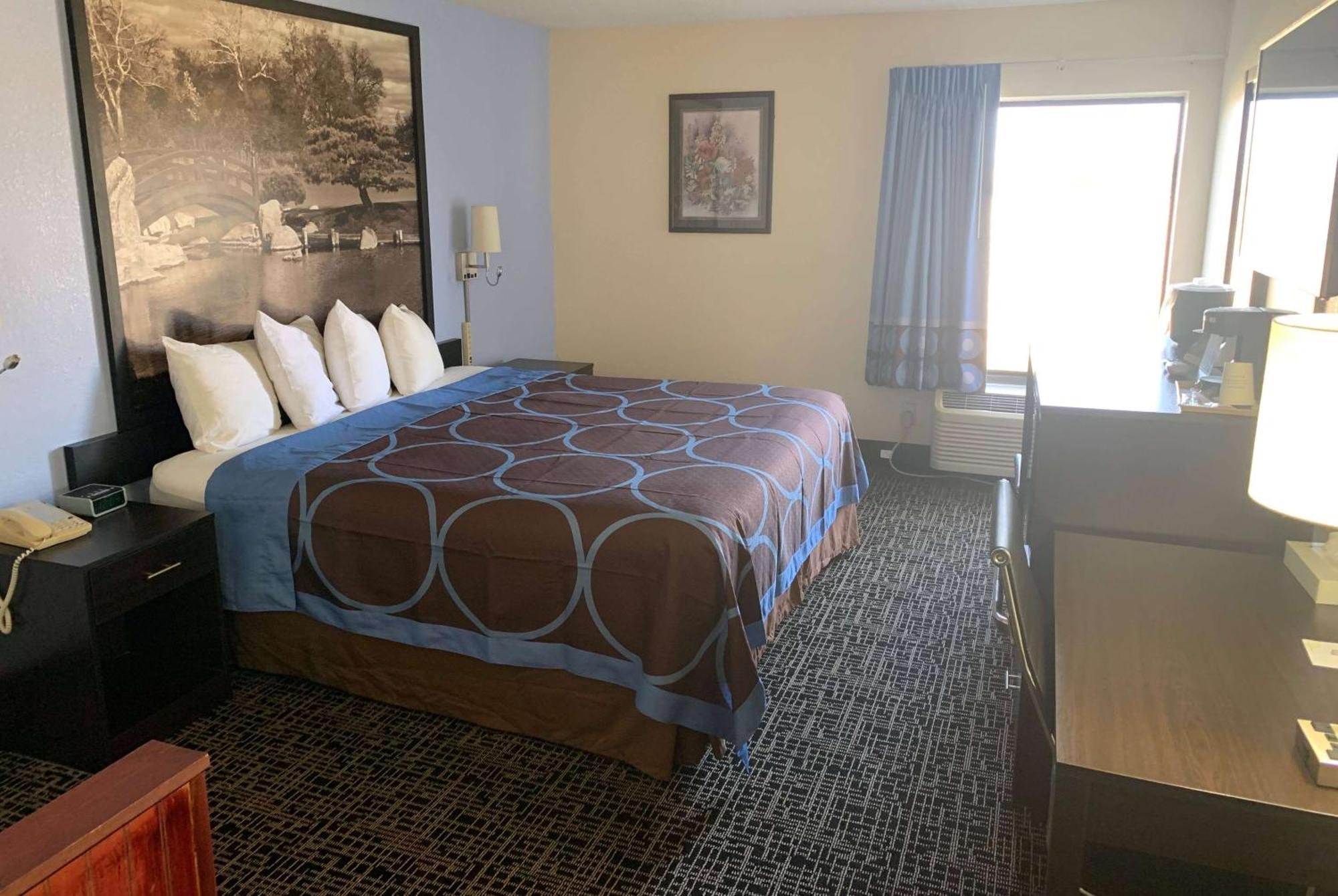 Super 8 By Wyndham Galesburg Hotel Ngoại thất bức ảnh